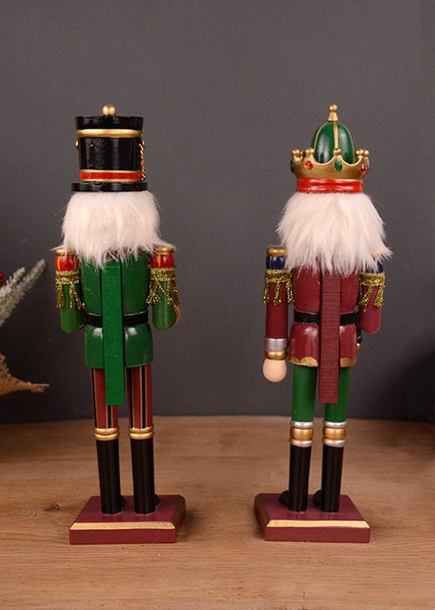 Luskáčik Drevená vianočná postava kráľa s mečom