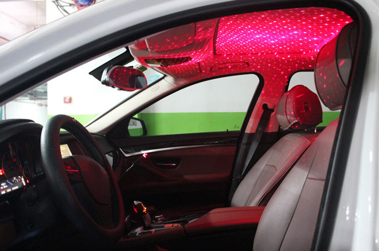 Projektor laserový hviezdny efekt svetlo LED pre auto