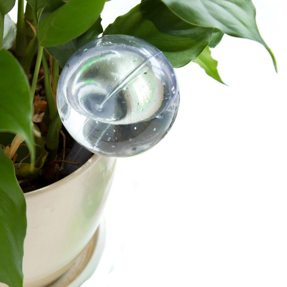 Zavlažovacia guľa dávkovač vody do kvetináča