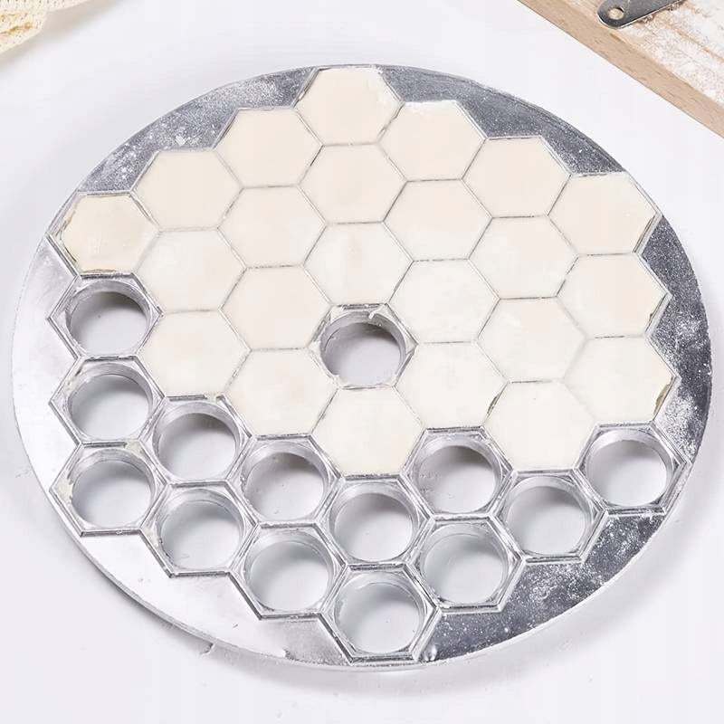 Vykrajovače forma na ravioli na výrobu knedlí