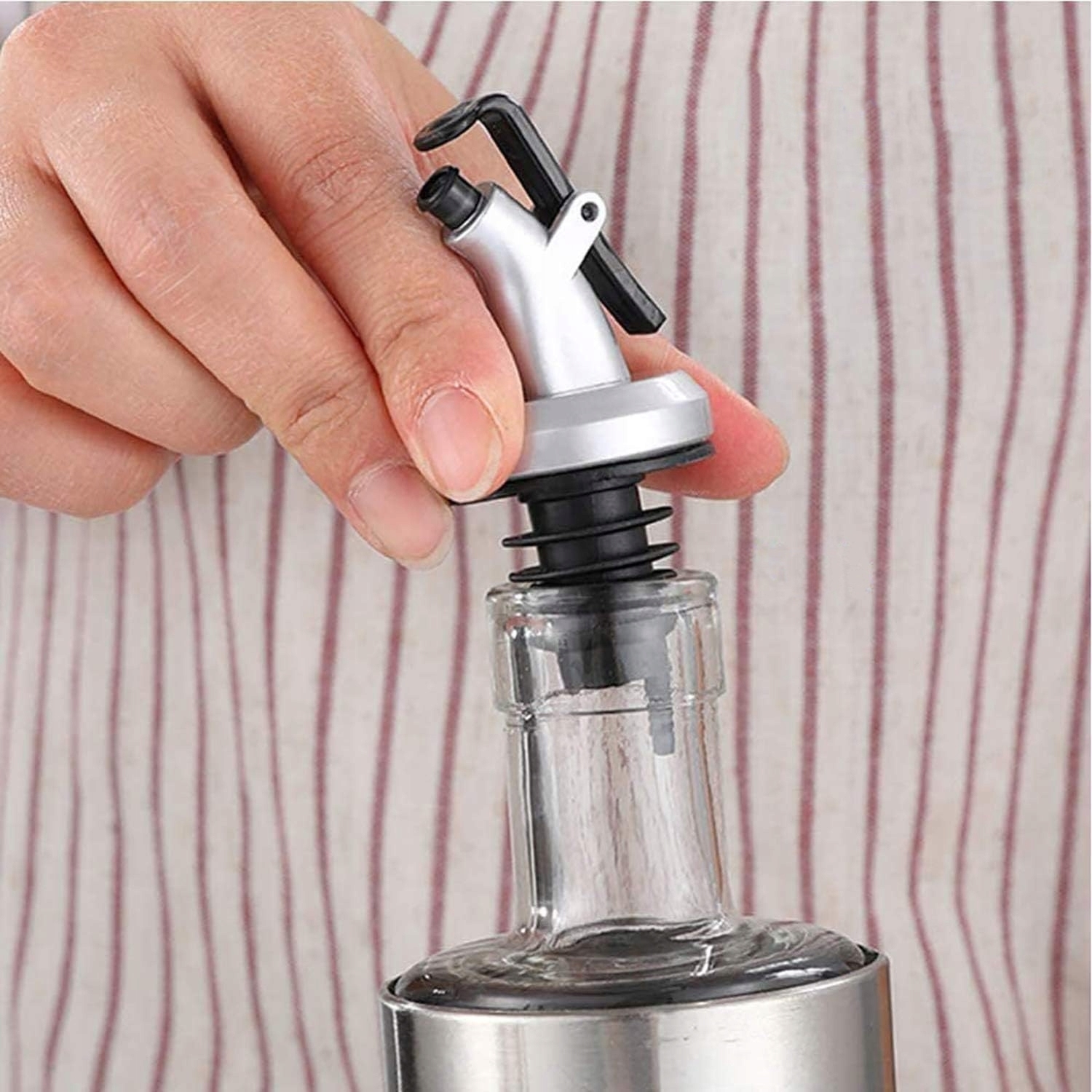 Nerezova lievik na fľašu s uzáverom výlevka na víno