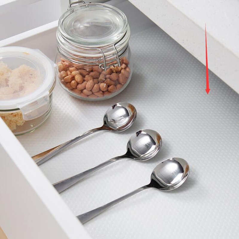 4x antibakteriálna a protiplesňová podložka do chladničky