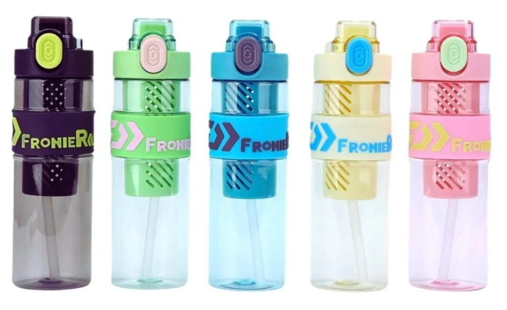 Fľaša na vodu s infuzérom a slamkou – 650 ml