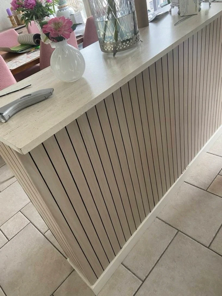 Samolepiace 3D tapeta lamely imitácia dreva dekoratívny obklad na stenu 60 × 300 cm